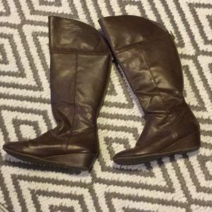 Girls Stevie’s sz 4 tall boots